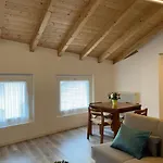 Tra Monti E *