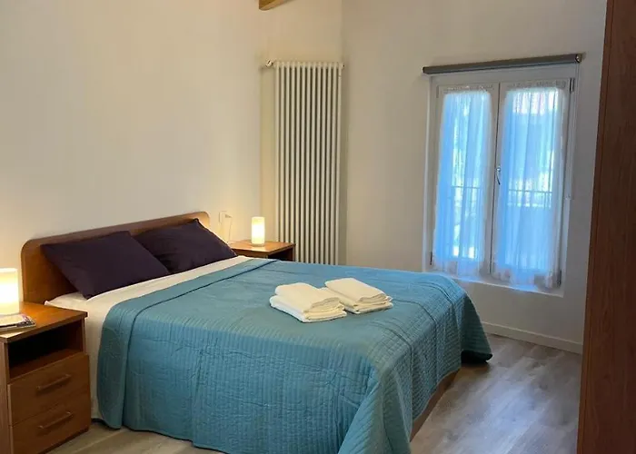 Lägenhet Tra Monti E Lecco